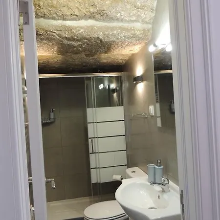 Alfama Warehouse Apartment